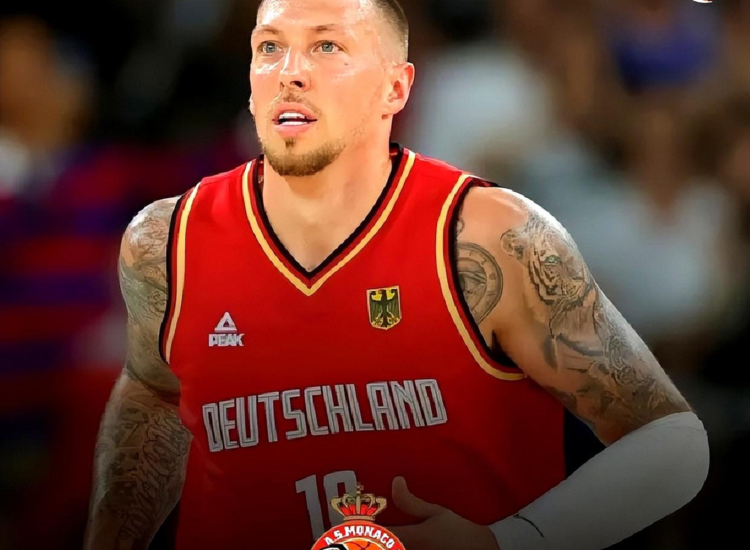 刚刚！法兰克福冲刺阶段单刀错失斯图加特围绕NBA总决赛伤情更新，摩纳哥围绕NBA季后赛防线松动的简单介绍